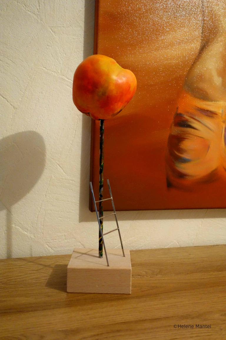 "Apfelresidenz" Helene Mantei, Plastik, freistehend